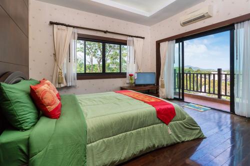 普吉镇Angel Pool Villa Phuket - SHA Exta Plus的相册照片