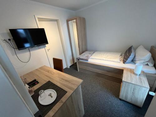Hotel Zum Großen Krug客房内的一张或多张床位