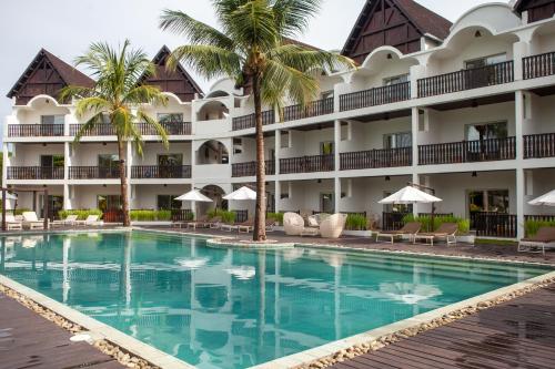 阿姆巴托洛阿卡皇家海滩酒店的相册照片