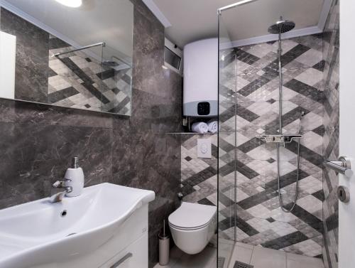 迪利波罗维科公寓的一间浴室