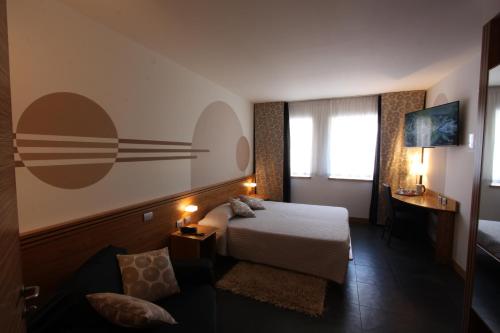 贝卢诺Hotel Europa Belluno的相册照片
