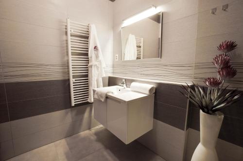 Penzión Hradbová Residence & Spa的一间浴室