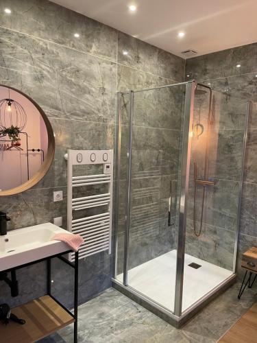 l'Atelier du menuisier的一间浴室