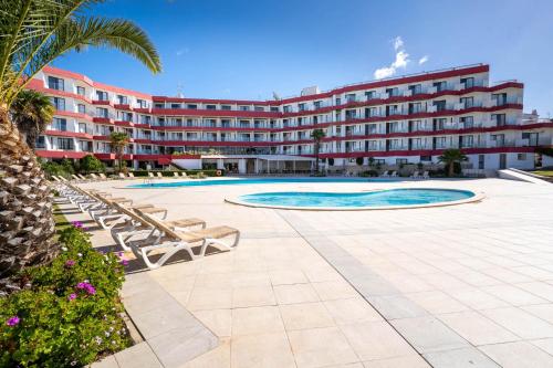 Hotel da Aldeia - Adults Only内部或周边的泳池