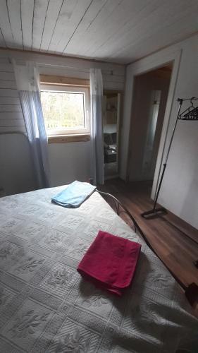 Kapteni suvekodu客房内的一张或多张床位