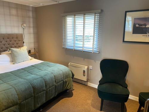 Lochindaal Hotel客房内的一张或多张床位