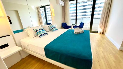Apartments Black Sea Resort Luxe客房内的一张或多张床位