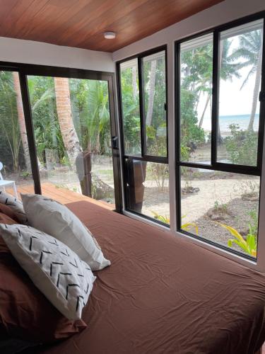 萨武萨武Coral Beach Cabana -- Eco Adventure Beach Villa On 3km Beach的相册照片