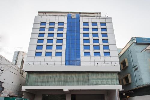 AmeerpetOYO Hotel Palak Residency Near Erragadda Metro Station的相册照片