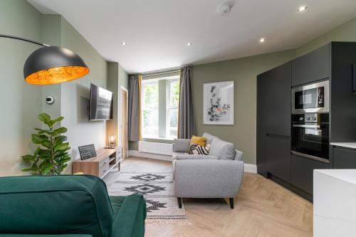 Chelmsford Lofts - High-spec luxury apartments的休息区