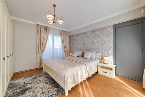 Varna Classic Apartments客房内的一张或多张床位