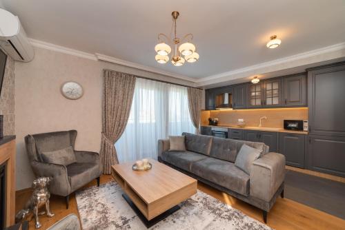 Varna Classic Apartments的休息区