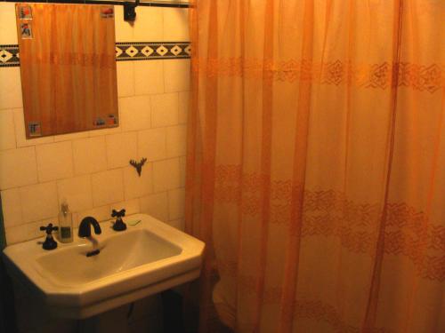 Intiaconcagua Habitaciones Familiares的一间浴室