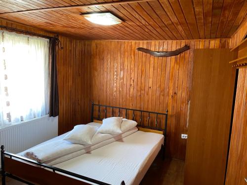 Pensiunea Casa Pancu客房内的一张或多张床位