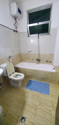Cozy 1-bedroom luxury Apartment的一间浴室