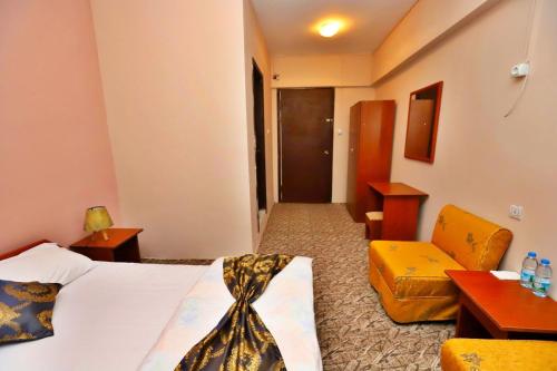 Karbeyaz Hotel & Resort客房内的一张或多张床位