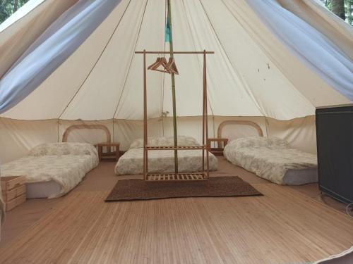 麦地那西多尼亚Bungalows y Glamping Medina Sidonia的相册照片