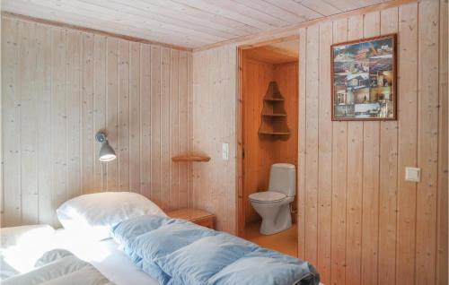 5 Bedroom Amazing Home In Geilo客房内的一张或多张床位
