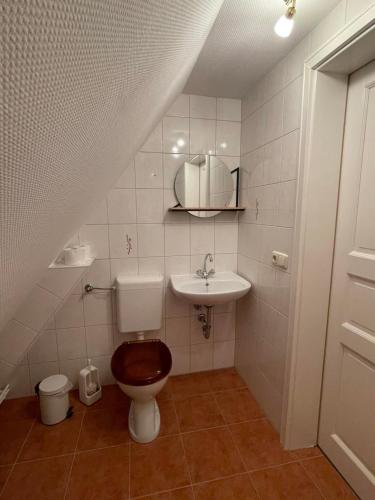 Kleines Haus am Feld的一间浴室