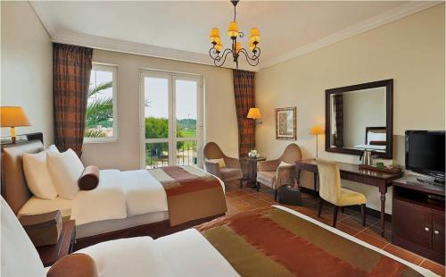 迪拜阿拉伯牧场高尔夫俱乐部酒店的相册照片