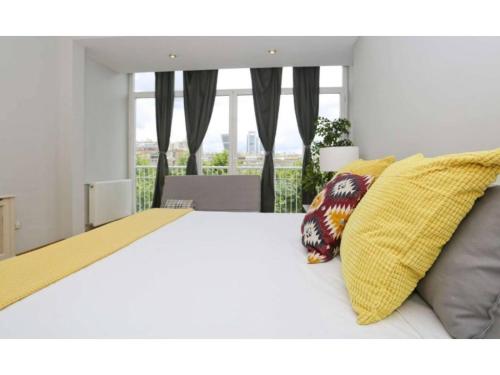 Madrid Views Apartment客房内的一张或多张床位