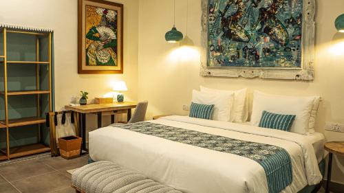Roka Resort客房内的一张或多张床位