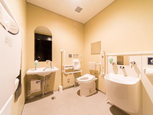 广岛华盛顿酒店的一间浴室