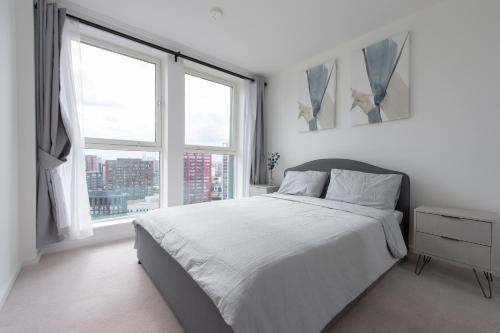 伦敦Luxury penthouse with stunning views near Canary Wharf的相册照片