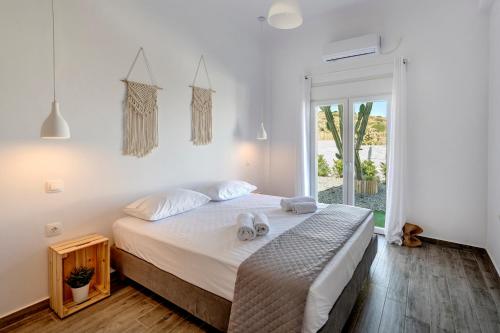 Cactus Guesthouse, Κίνι Συρος客房内的一张或多张床位