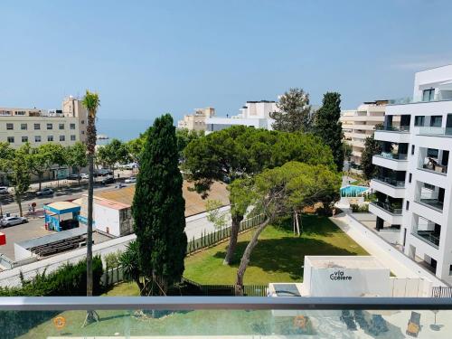 马贝拉Sea view luxury new apartment Marbella Port的相册照片