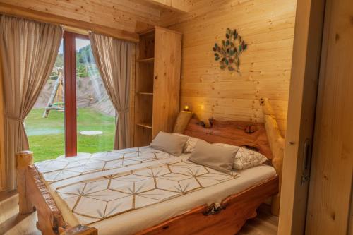 Lake Cottage - Koča ob jezeru客房内的一张或多张床位