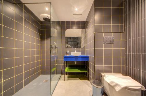 IKYK Hotel- IK Collection的一间浴室