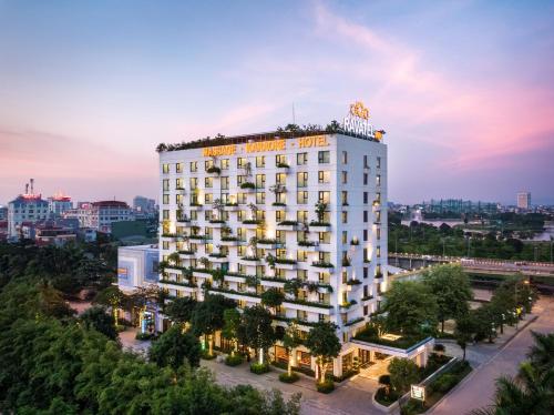 Bắc GiangRavatel Luxury Hotel Bac Giang的城市酒店 ⁇ 染