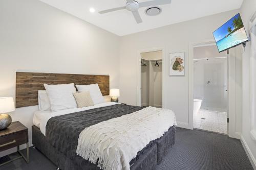 Accommodation Hunter - Bonar Street Maitland客房内的一张或多张床位
