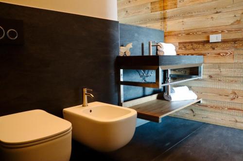 Le Volpi Luxury Apartments的一间浴室