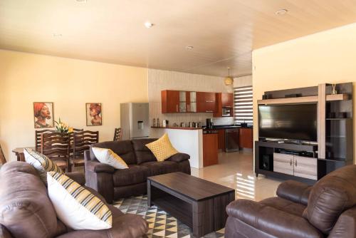 Lukonde - Kat-Onga Apartments的休息区
