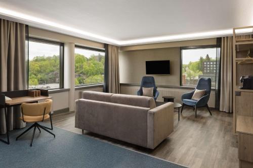 图尔库滨海皇宫丽笙布鲁酒店的休息区