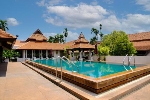 清迈Bodhi Serene, Chiang Mai - SHA Extra Plus的度假村的游泳池