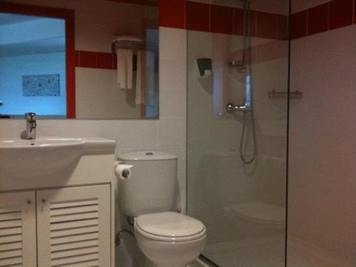 阿莱格拉GSP体育中心酒店的一间浴室