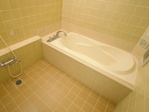 Yoshiokaグリーンヒル　大人専用的一间带浴缸的浴室