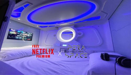 PERA SPACE Capsule Hotel