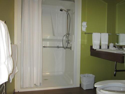 海港旅馆的一间浴室