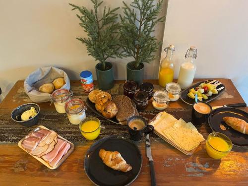 B&B Stoet & Berre Geheel privé 1 - 4 pers提供给客人的早餐选择
