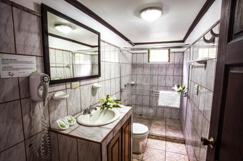 Mar Inn Costa Rica的一间浴室