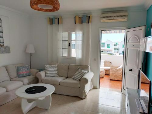 Apartment Luz De Faro的休息区