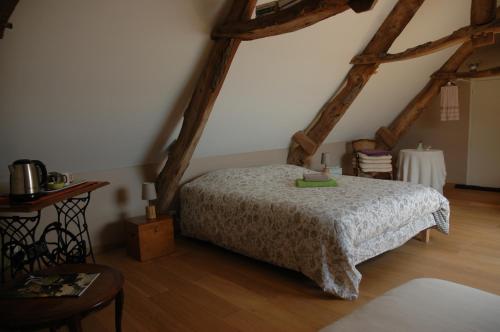 Saint-Hilaire-PetitvilleChambre d'Hôte La Maison du Mesnil的相册照片