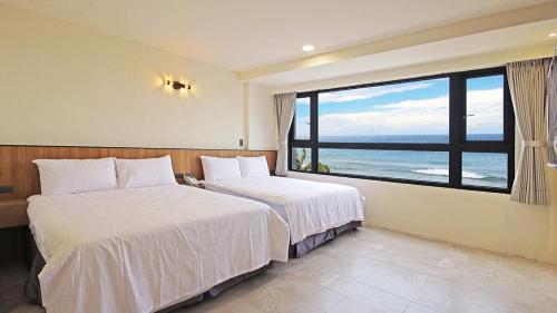 绿岛微笑海洋轻旅的海景客房 - 带两张床