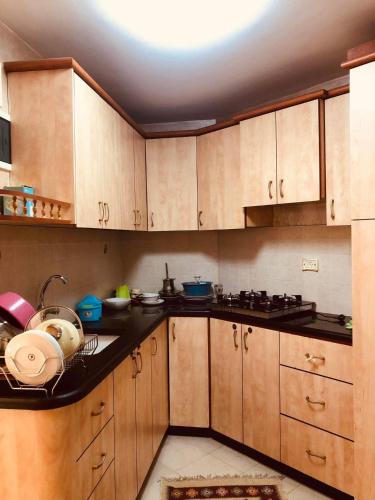 Grapes apartment的厨房或小厨房