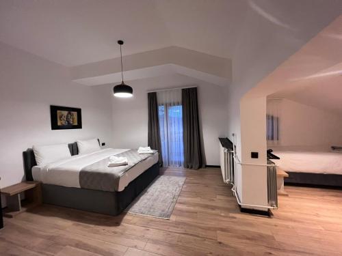LAKEVIEW Hotel & Apartments客房内的一张或多张床位