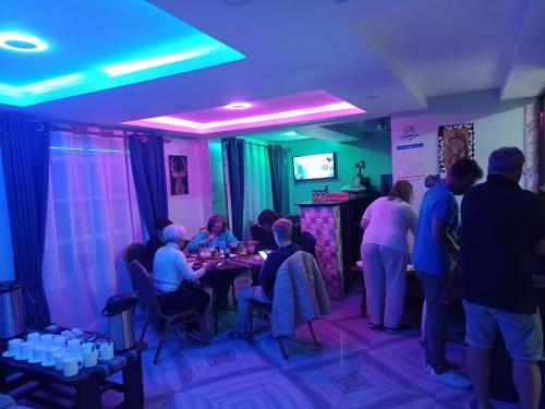 Kentania Hotel & Spa, Nakuru - Kenya餐厅或其他用餐的地方
